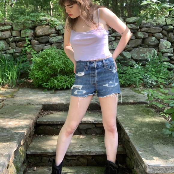 Levi’s 501 Shorts - Picture 4 of 8